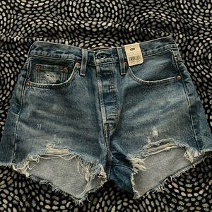 Levi’s 501 shorts NWT